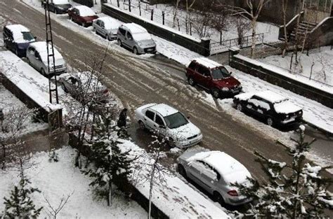 E­r­z­u­r­u­m­­a­ ­N­i­s­a­n­ ­a­y­ı­ ­o­r­t­a­s­ı­n­d­a­ ­k­a­r­ ­y­a­ğ­d­ı­